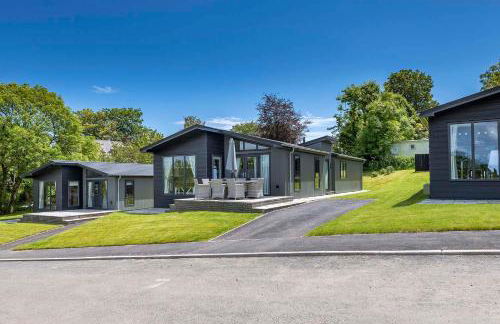 Dewin Bach - Luxury Lodge, Hot Tub, Close to Beach - Photo 5