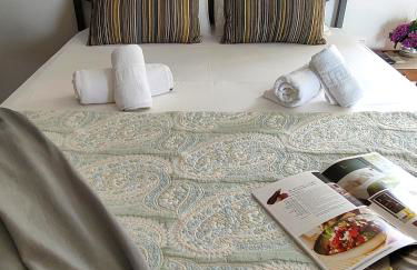 King size bed, Terra relaxa, Vista al mar, near Achilleio - Foto 3