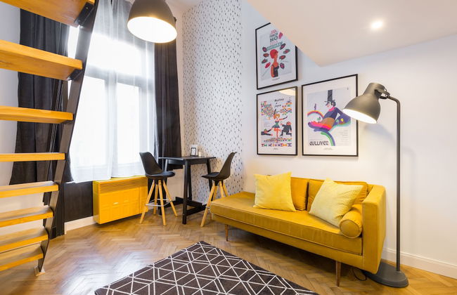 Leah Studios - Foto 1