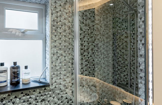 Vauxhall Park Views - 2 Bed Flat by BaseToGo - Foto 30