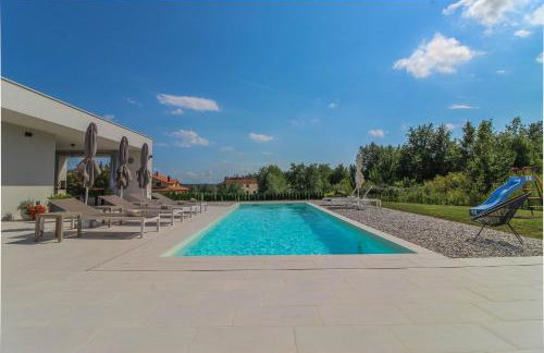 Villa Una Sofia - Photo 10