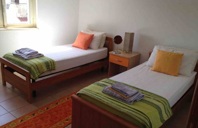 Quaint Little apt for 4 With Pool - Foto 2