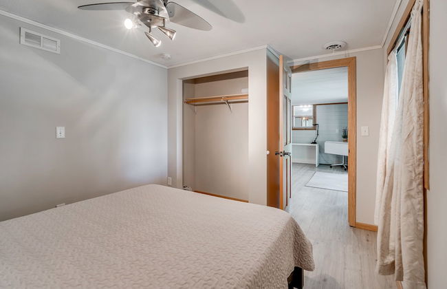 Manor on the River - Whole House - Photo 6