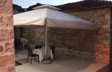 Malama's House - Photo 4