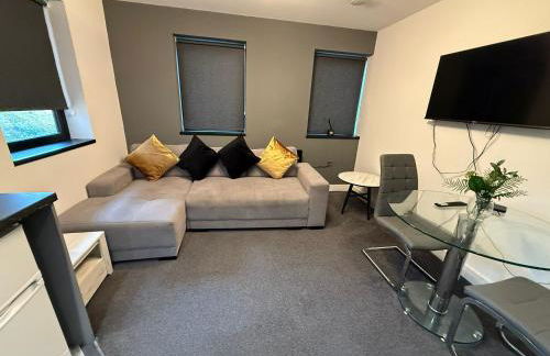 Lux Style Homes -1 BED APARTMENT close to City Centre - Free WIFI - Free Parking - Smart TV - Full Kitchen - Self Check In - Foto 19