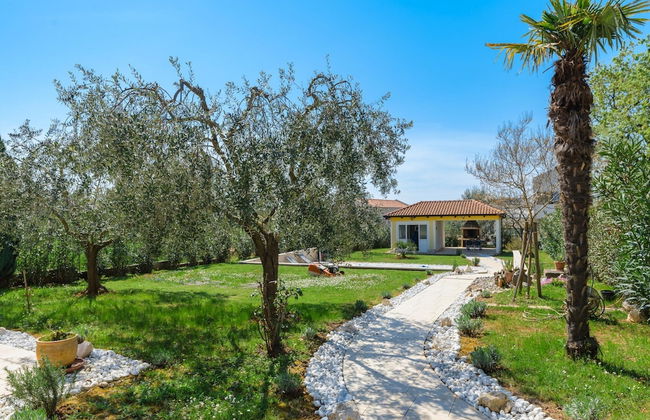 Cosy Apartment With Fenced Garden - Foto 20