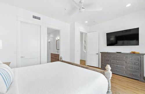 Beach House with Private Pool - Elevated Escape by Panhandle Getaways - Foto 70