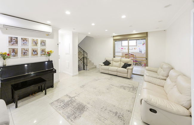 Chateau Gabriel 6 BR Villa w Heated Pool - Foto 21