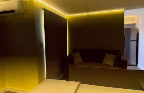 Flat Red Sorocaba - Yellow - Photo 9