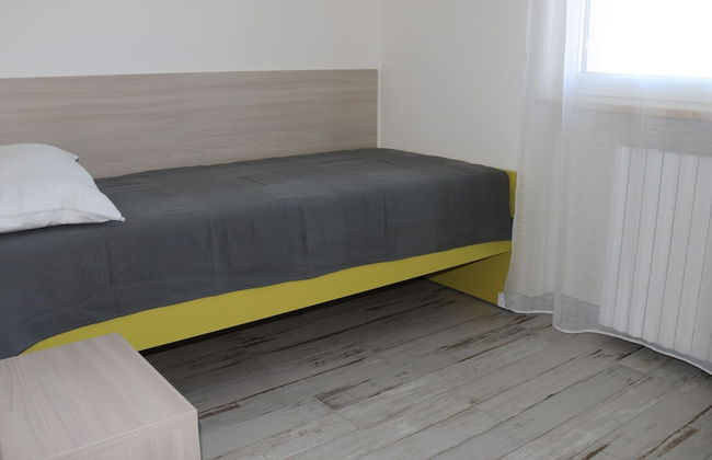 Holiday Apartment near Lake, Shared Swimming Pool - Foto 3