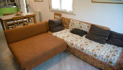 N228 - Numana, quadrilocale ristrutturato con giardino - Foto 3