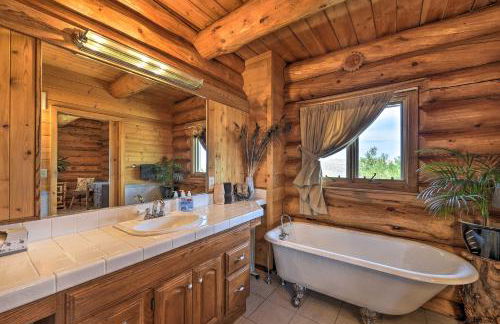 Exquisite Log Home with Lander Valley Views! - Foto 10