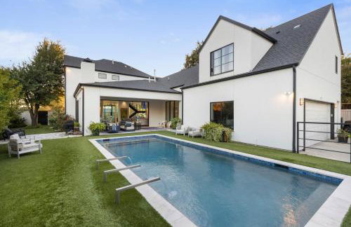 NEW! Luxury Pool Retreat & Casita in Midway Hollow - Foto 23