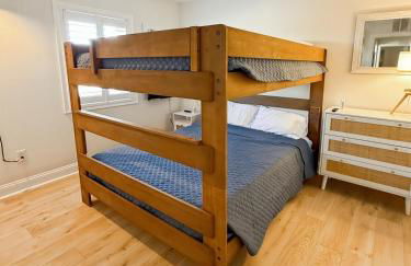 Out To Sea - Oceanfront 2 Bedroom, 2 Bath Condo - Foto 23