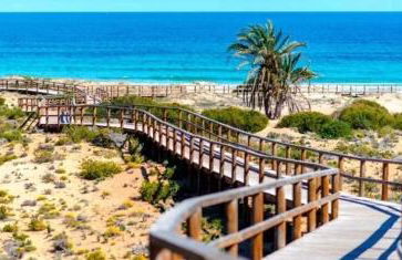 Bungalow adaptado, terraza muy grande y soleada. - Foto 4