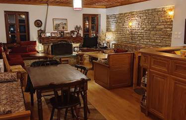 Βίτσα Πετρόκτιστο Αρχοντικό "Ιόλη" με θέα Ζαγόρι - Foto 7