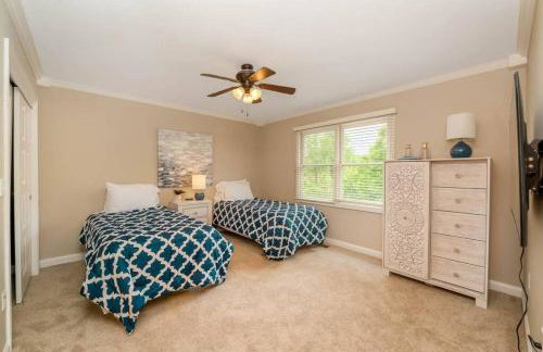 5755 Butler Warren Cheerful 6-Bedroom Villa with fishing pond - Foto 43