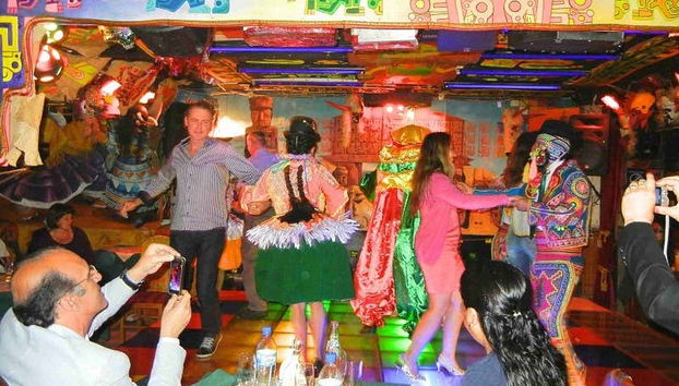 La Paz Tour & Folklore Show with Dinner - Foto 3