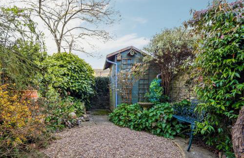 September Cottage - Photo 3