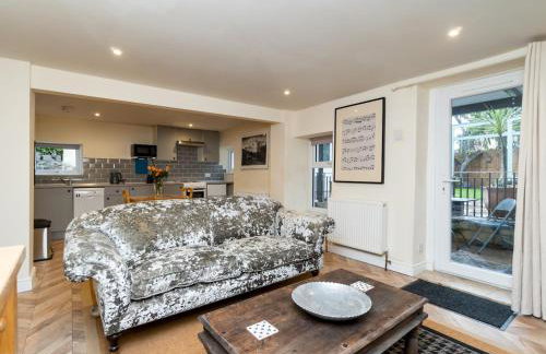 Lovely 1 bed apartment with free parking - Pass the Keys - Photo 8