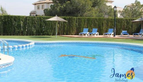 Playa Golf Quad House with Communal Pool Calle Castillo de San Roque P231 - Foto 2
