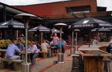 Cozy Furnished Carriage House - Foto 23