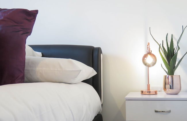 Tudors eSuites Birmingham House Private Garden Free Parking - Foto 6