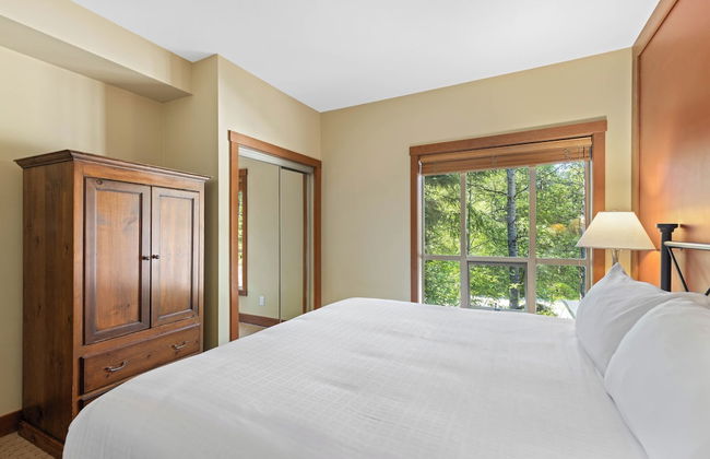 Horstman House by Whistler Premier - Photo 15