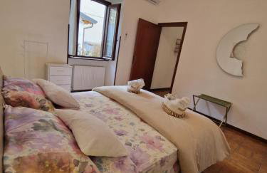 Charming Home with Private Patio near Swiss Border and Transport - Daisy, Loggiadeifiori - Photo 24