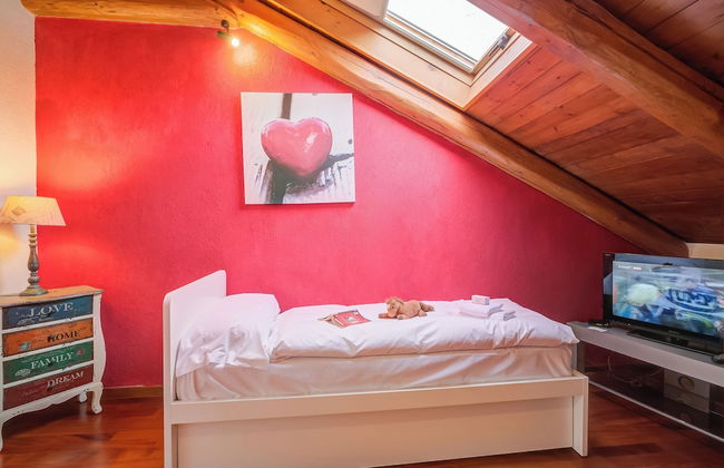 La Torre In The Center Of Town - Photo 2