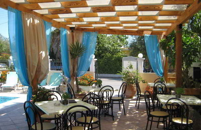 Makis Apartments - Foto 9