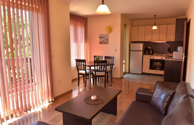 Bojur & Bojurland Apartment Complex - Foto 27