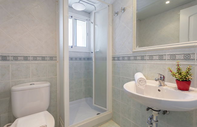 Sunstay Luxe Flat III Playamar Torremolinos - Foto 17