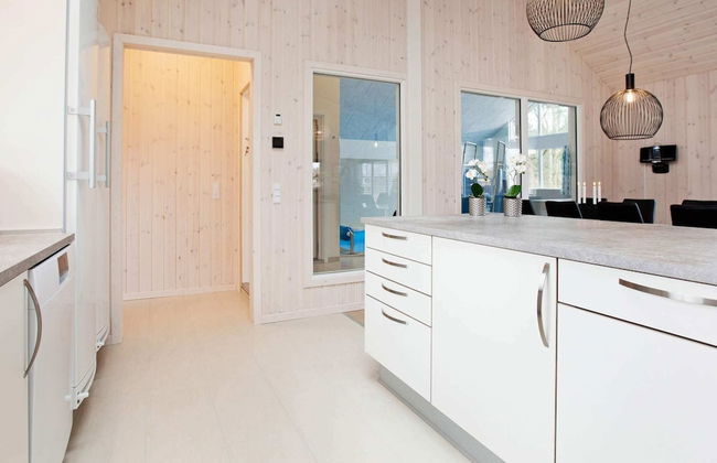 18 Person Holiday Home in Hojby - Photo 26