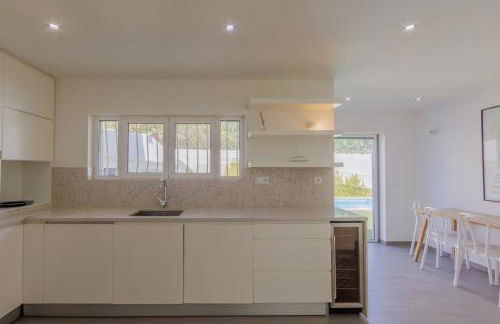 House in the center of Cascais - Photo 18