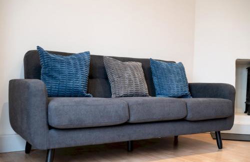 Cosy 2 Bed Terrace Peaceful Village location - Pass the Keys - Foto 16