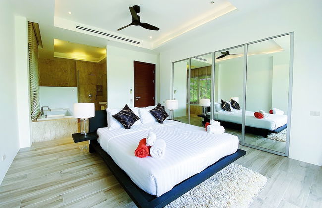 "seaview Hilltop Wow 2br 250sqm Pool Villa Naithon Beach" - Photo 2