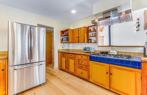 Stunning 3BR with ridge top views and hot tub - Foto 13