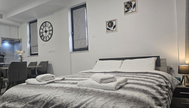 86 LCA - Stay Mackenzie Beach Luxurious Studio - Foto 2, Habitación