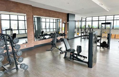 Lindo flat em prédio luxuoso - Excelente localização - Foto 40