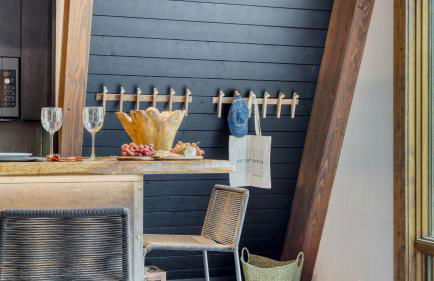 Newly Built • Sauna • Hot Tub • Cold Punge Lazy River Glamp-House by AvantStay - Foto 18