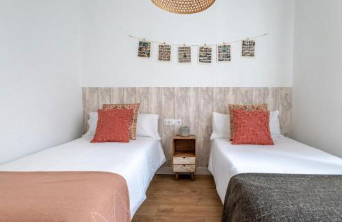 Amplio y acogedor junto al Ayuntamiento - Foto 16