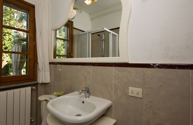 Apartment in Sassetta With Pool and Scenic Views - Photo 14