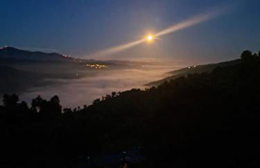 Monkey Tiny Barnhouse with amazing views at ZevariClub! - Foto 19