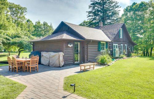 Dog-Friendly Park Falls Cottage with 5 Acres and Lake - Foto 23