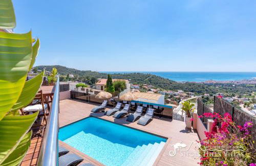 Stylish Villa Havana with Sea Views, Private Pool & A/C - Foto 1