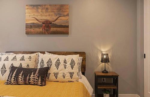 Modern abode in Central Missoula! - Foto 22