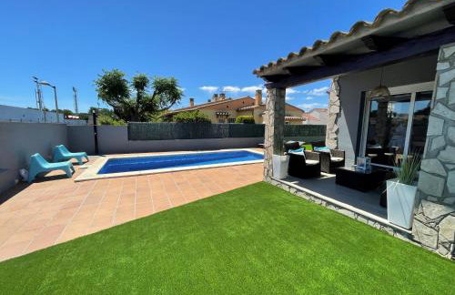 Casa en L Escala con piscina y WIFI free - Foto 10