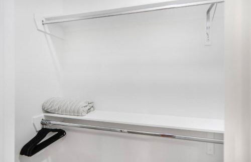 NEW Condo Great Location Mission Tx. - Foto 45