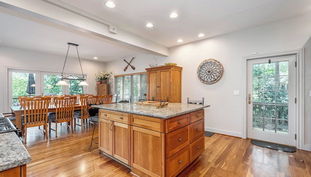 Friday's Escape by Taylor Made Deep Creek - Foto 2, Servicios del alojamiento